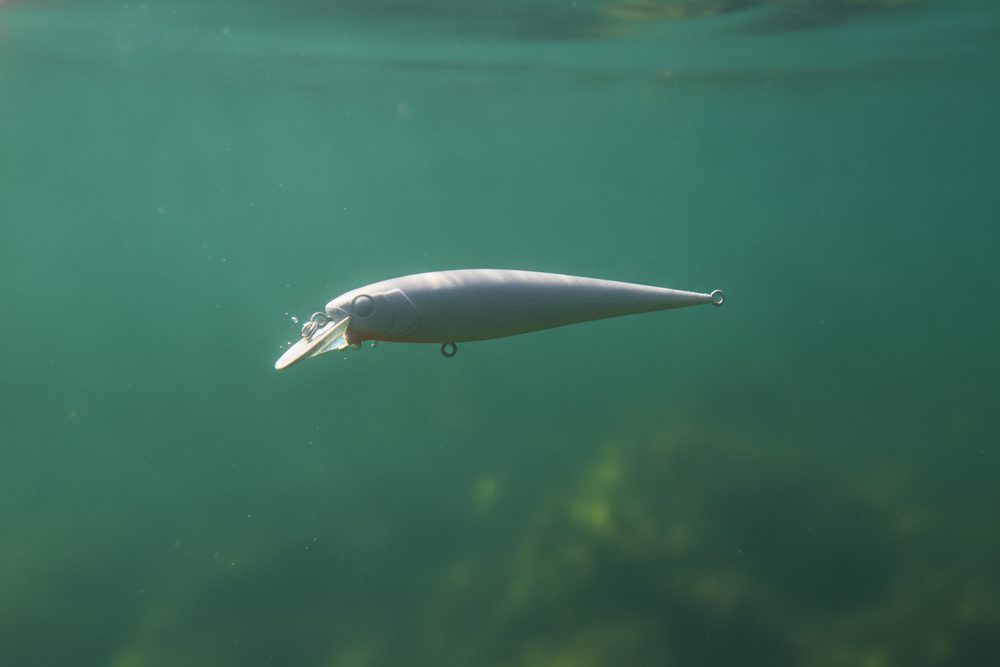 Underwater view of the DRIFTER minnow in swim pose