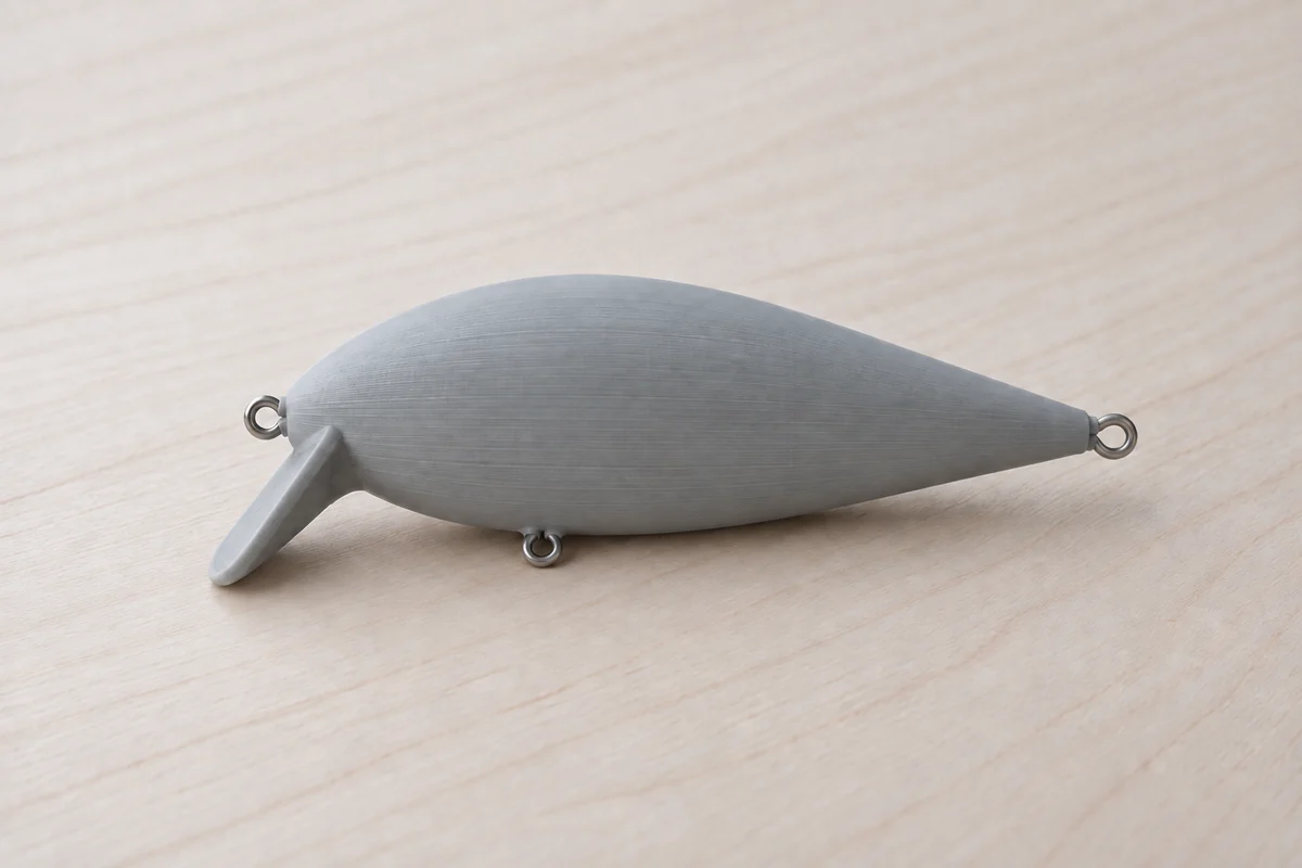 Body and diving-lip illustration of an unpainted crankbait